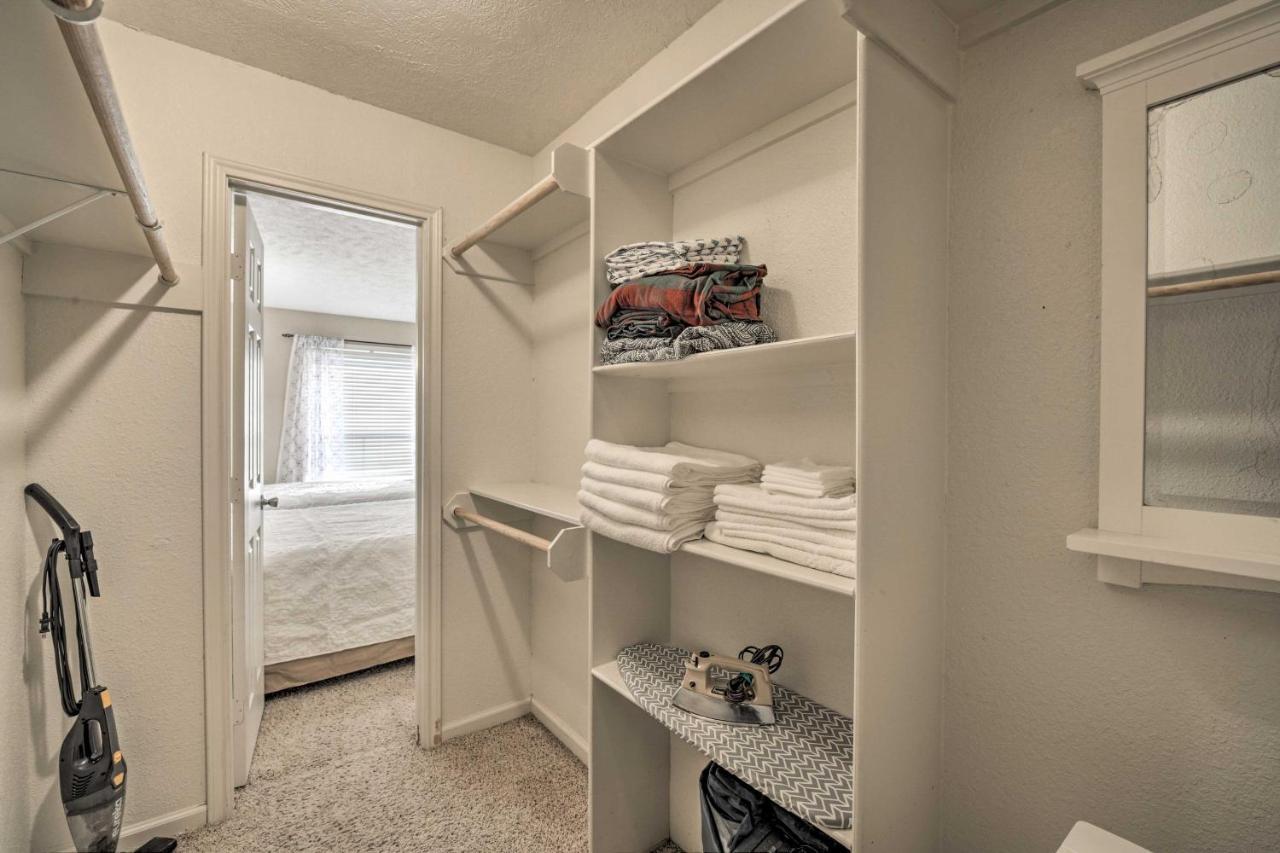 Game Day Retreat Pool Access, 2 Mi To Texas A And M Lejlighed College Station Eksteriør billede